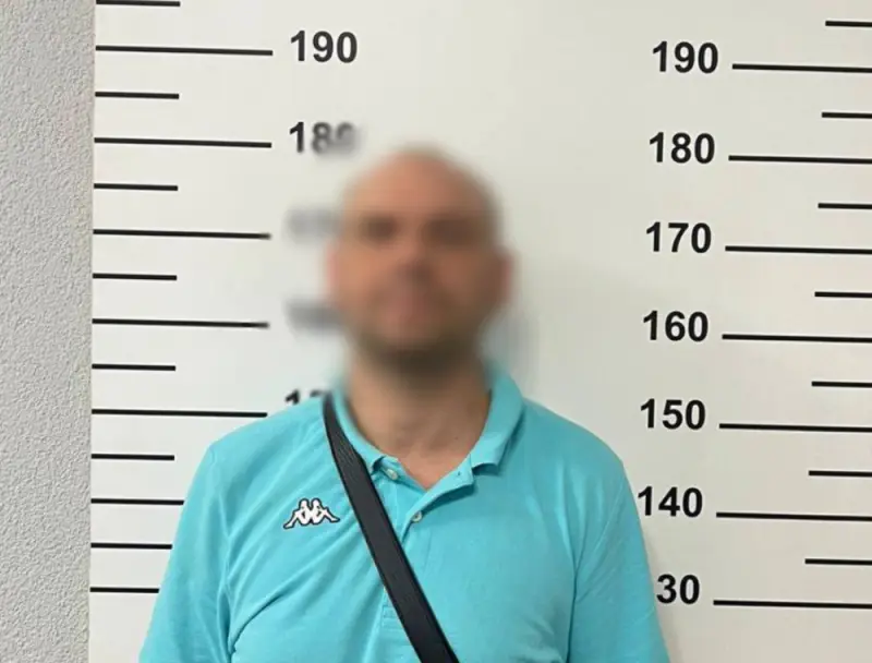 У Києві затримали чоловіка, який погрожував підірвати торговий центр